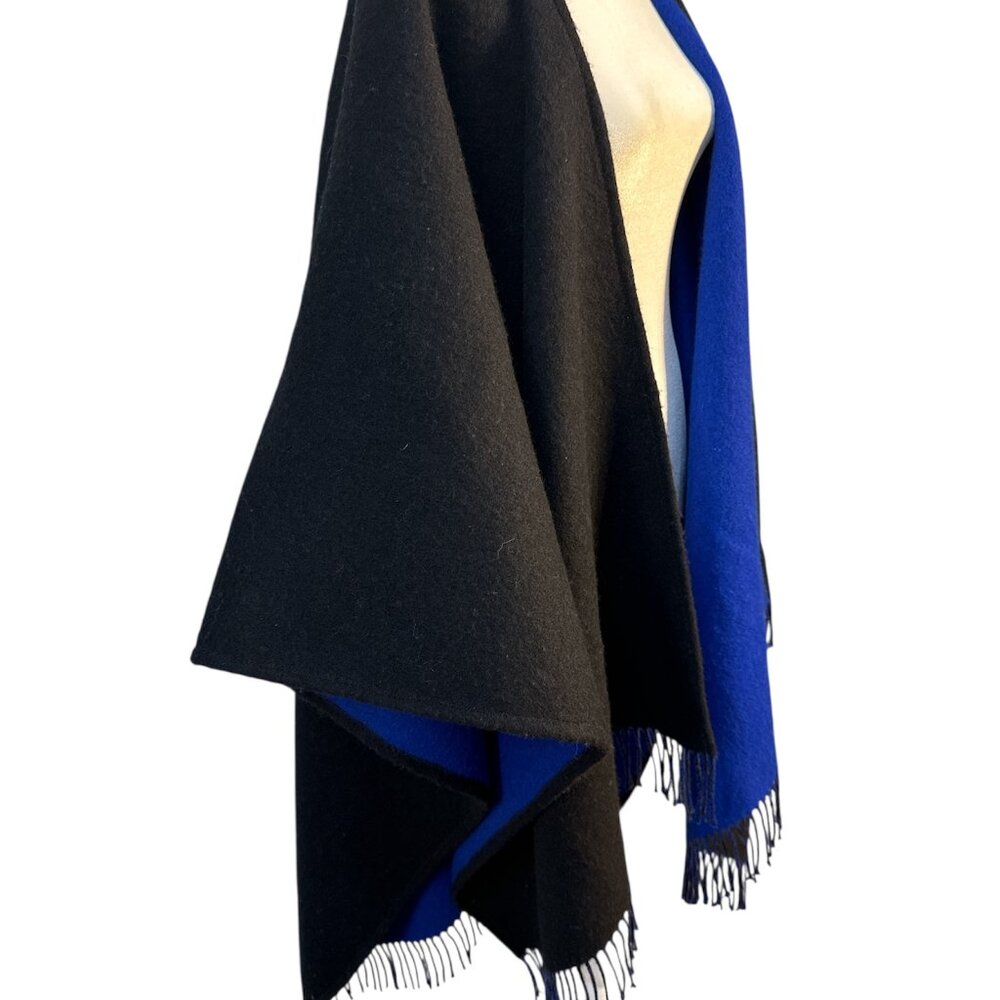 JAEGER LADIES WOOL WRAP PONCHO